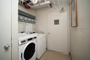 1 Gold St, Hartford, CT 06103 - Photo 12