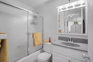 1 Gold St, Hartford, CT 06103 - Photo 10