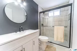 97 University Ave, East Hartford, CT 06108 - Photo 14