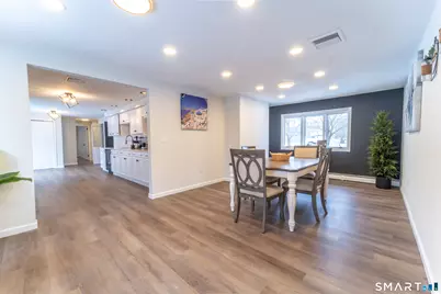 97 University Avenue, East Hartford, CT 06108 - Photo 18