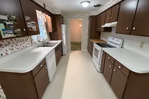 233 Conrad St, Naugatuck, CT 06770 - Photo 8