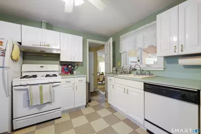 249 Wheeler Park Avenue, Fairfield, CT 06825 - Photo 10