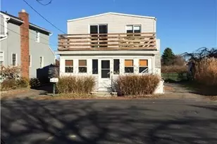 93 French St, Fairfield, CT 06824 - Photo 2