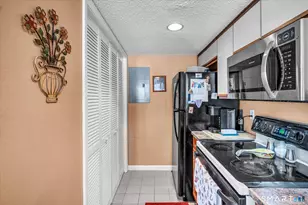 44 Carriage Crossing Ln, Middletown, CT 06457 - Photo 12