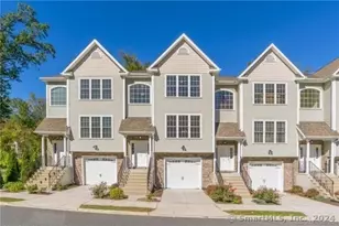 24 Oak Branch Dr, Brookfield, CT 06804 - Photo 1