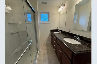 24 Oak Branch Drive #24, Brookfield, CT 06804 - Photo 6