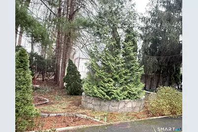 75 Westville Avenue, Danbury, CT 06810 - Photo 24