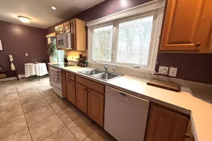 105 Long Mountain Rd, New Milford, CT 06776 - Photo 8