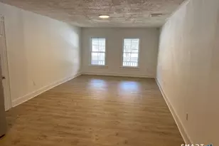 667 S Britain Rd, Southbury, CT 06488 - Photo 2