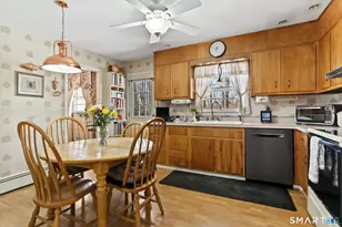 97 Greenbrier Rd, Trumbull, CT 06611 - Photo 16