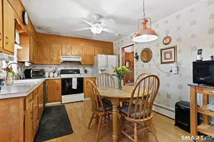 97 Greenbrier Rd, Trumbull, CT 06611 - Photo 14