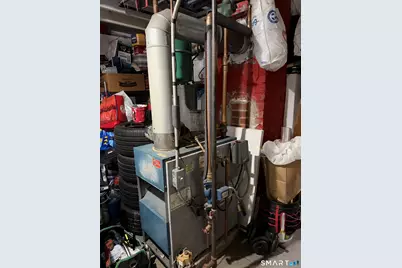 85 Bannister Street, Hartford, CT 06106 - Photo 16