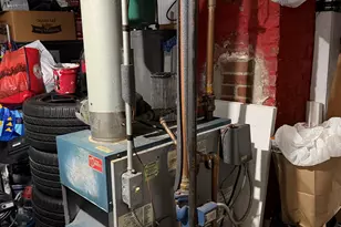 85 Bannister St, Hartford, CT 06106 - Photo 16