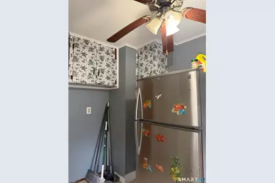 85 Bannister Street, Hartford, CT 06106 - Photo 6