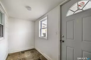 46 Oakleaf St, Bridgeport, CT 06606 - Photo 20