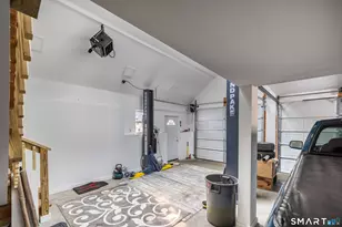 46 Oakleaf St, Bridgeport, CT 06606 - Photo 26