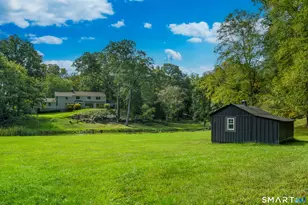 29 Hunting Ridge Rd, Greenwich, CT 06831 - Photo 4