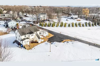 8 Piney Ridge Road, Cromwell, CT 06416 - Photo 2