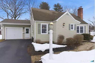 42 Sunset Road, Newington, CT 06111 - Photo 2