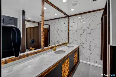 26 North Main Street, Waterbury, CT 06702 - Photo 20