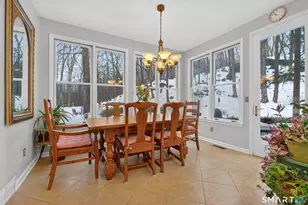 123A Peaceable St, Redding, CT 06896 - Photo 6