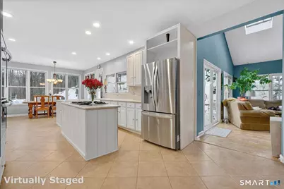 123A Peaceable Street, Redding, CT 06896 - Photo 2