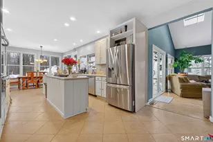 123A Peaceable St, Redding, CT 06896 - Photo 2