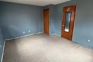 33 Allen Pl, New Haven, CT 06512 - Photo 22