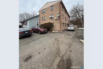 33 Allen Place, New Haven, CT 06512 - Photo 2