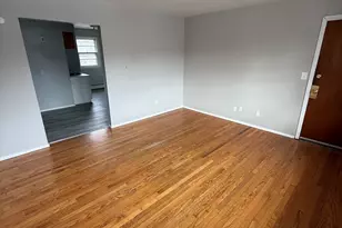 33 Allen Pl, New Haven, CT 06512 - Photo 6