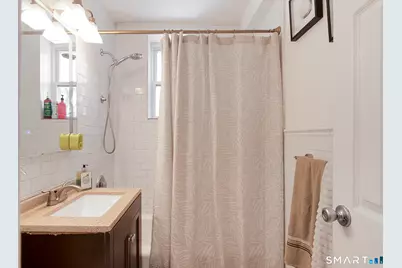 7 4th Street #APT 3H, Stamford, CT 06905 - Photo 14