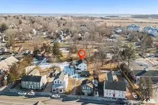 26 Water St, Guilford, CT 06437 - Photo 4