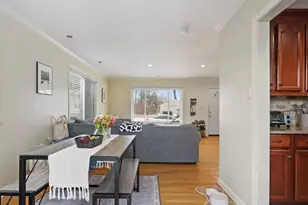 170 Marilyn Dr, Bridgeport, CT 06606 - Photo 8