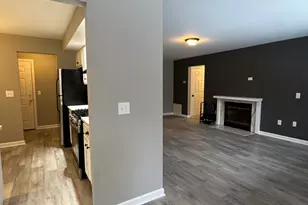 208 Windgate Cir, Monroe, CT 06468 - Photo 2