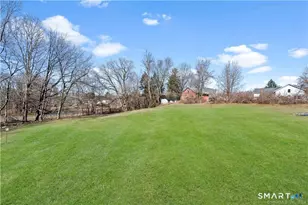 84 Brookside Cir, Windsor, CT 06095 - Photo 6