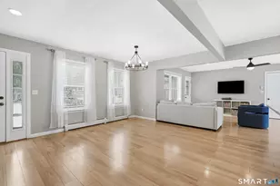 84 Brookside Cir, Windsor, CT 06095 - Photo 14