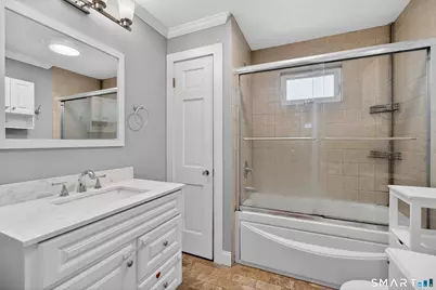 10 Hammer Place, Branford, CT 06405 - Photo 18