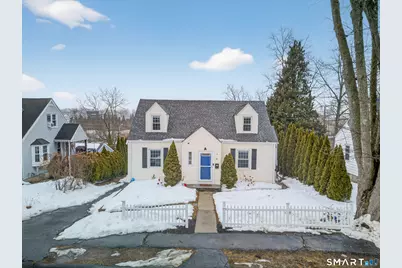 10 Hammer Place, Branford, CT 06405 - Photo 1