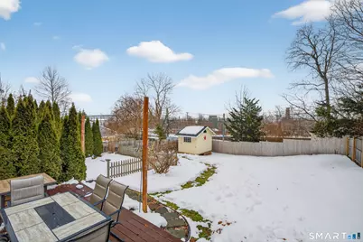 10 Hammer Place, Branford, CT 06405 - Photo 32