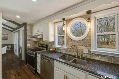 35 Hollow Brook Road, Windsor, CT 06095 - Photo 10