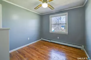 91 Ellsworth Dr, Bloomfield, CT 06002 - Photo 16