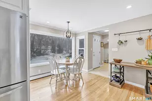 85 Teeter Rock Rd, Trumbull, CT 06611 - Photo 16