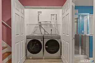 49 Park Pl Cir, West Hartford, CT 06110 - Photo 30