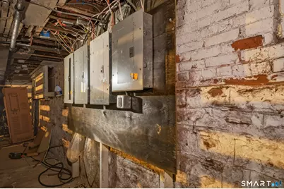 370 Maple Avenue, Hartford, CT 06114 - Photo 38