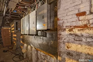 370 Maple Ave, Hartford, CT 06114 - Photo 38