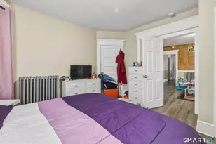 370 Maple Ave, Hartford, CT 06114 - Photo 10