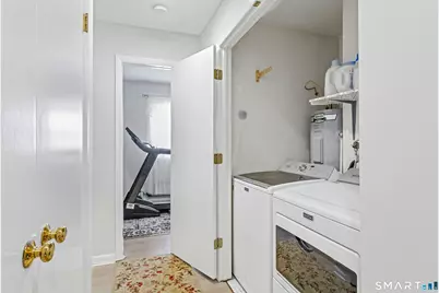 61 Grove Street #APT D, Stamford, CT 06901 - Photo 10