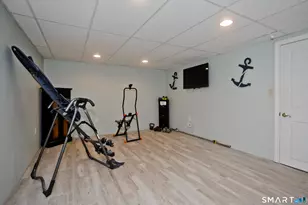 60 Barry Ln, Simsbury, CT 06070 - Photo 24