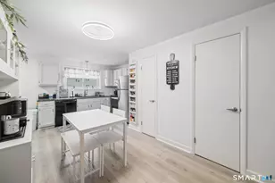 1081 New Haven Rd, Naugatuck, CT 06770 - Photo 6