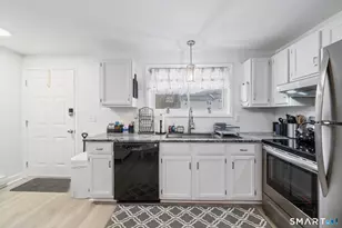 1081 New Haven Rd, Naugatuck, CT 06770 - Photo 4